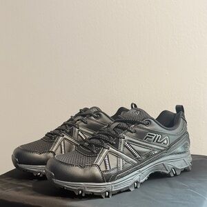 Fila Men's Black and Gray Athletic Shoes